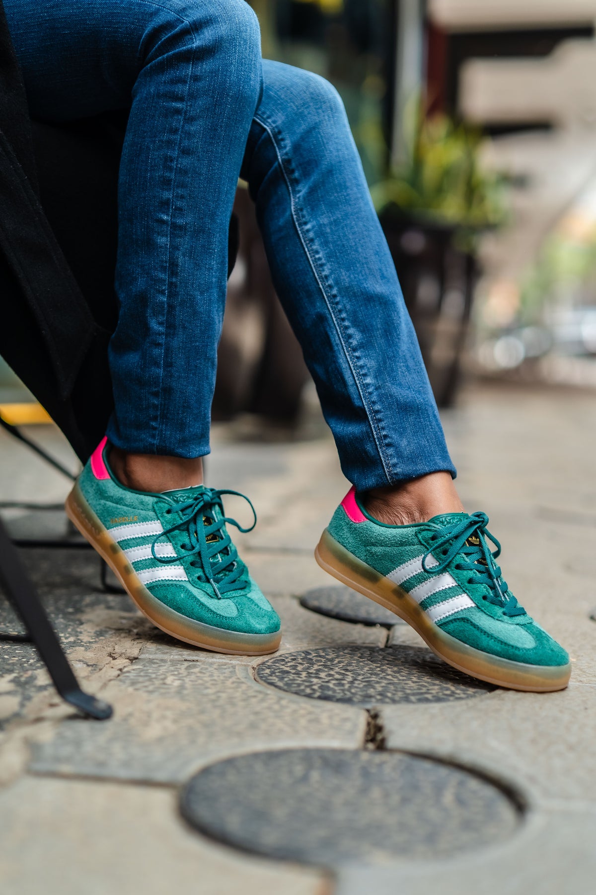 Retro District Sneaker