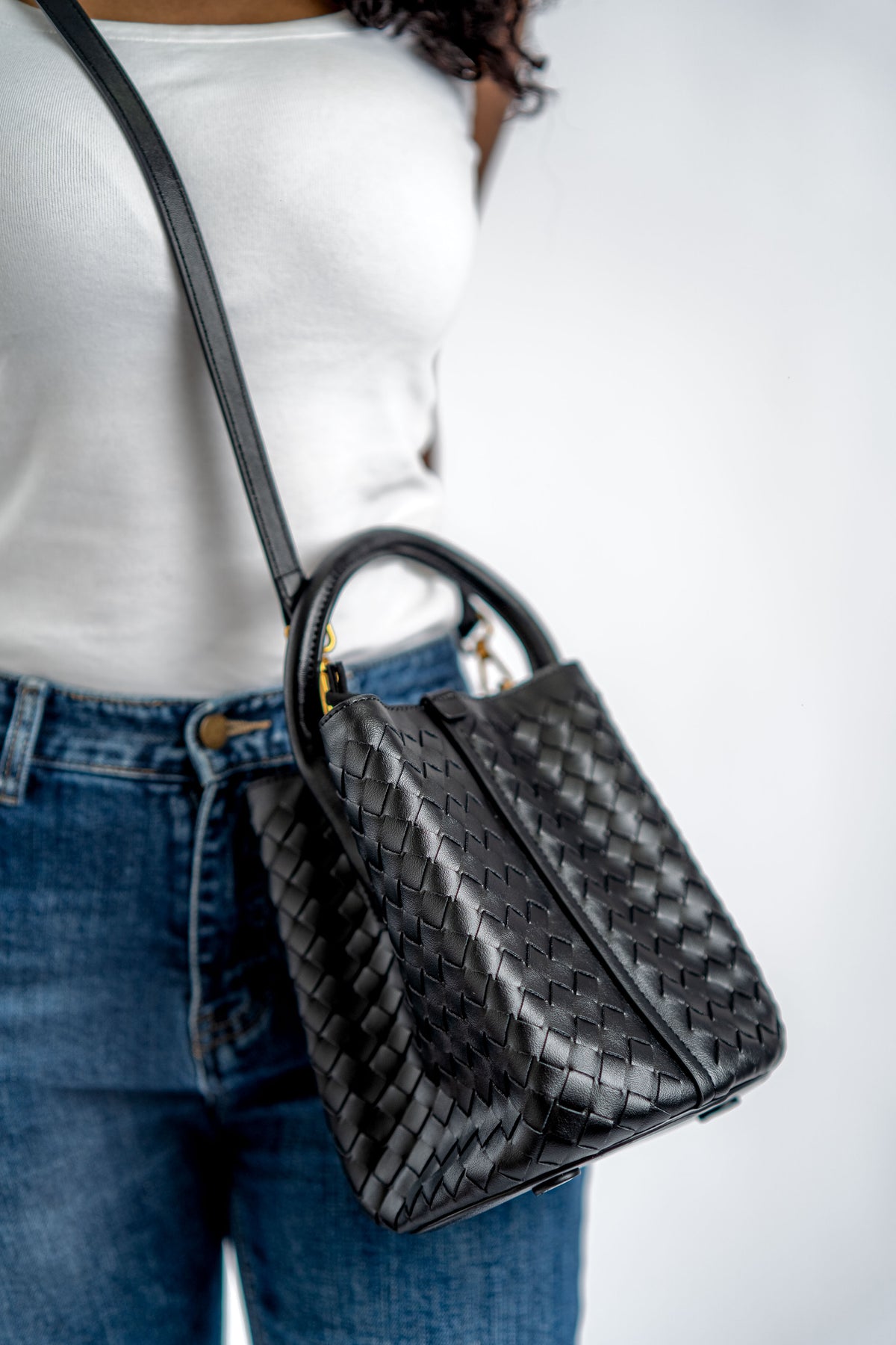 Woven Bucket Bag