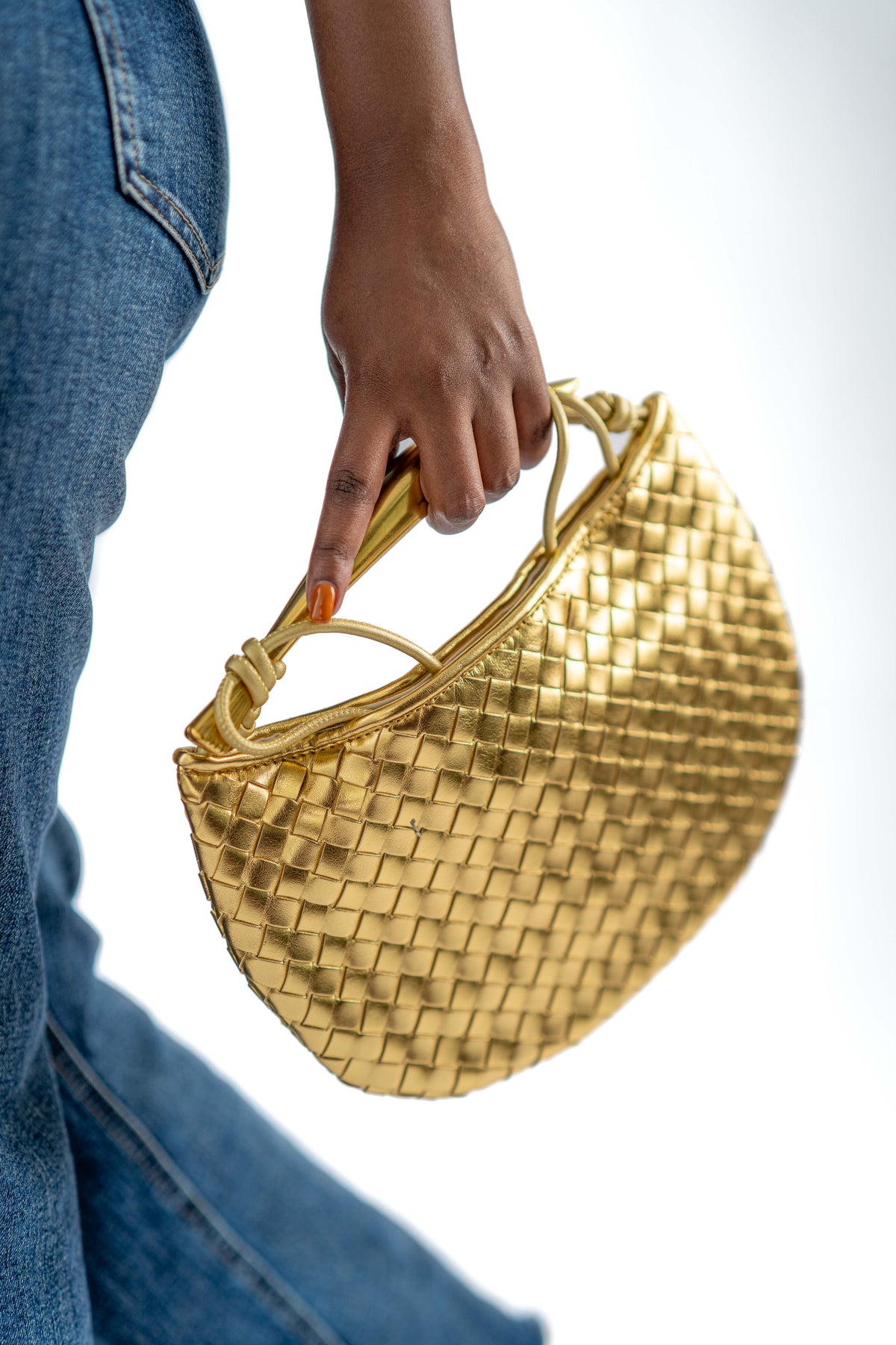 Crescent Weave